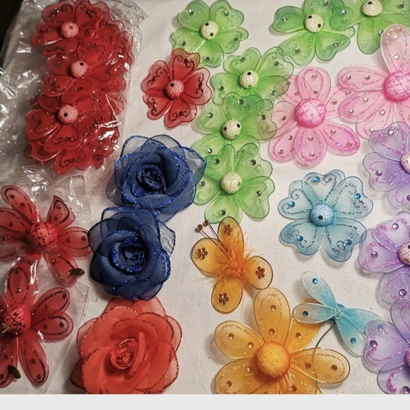 Craft Flowers, Bundles, 10 Different Lots Available - Picture 8 of 11